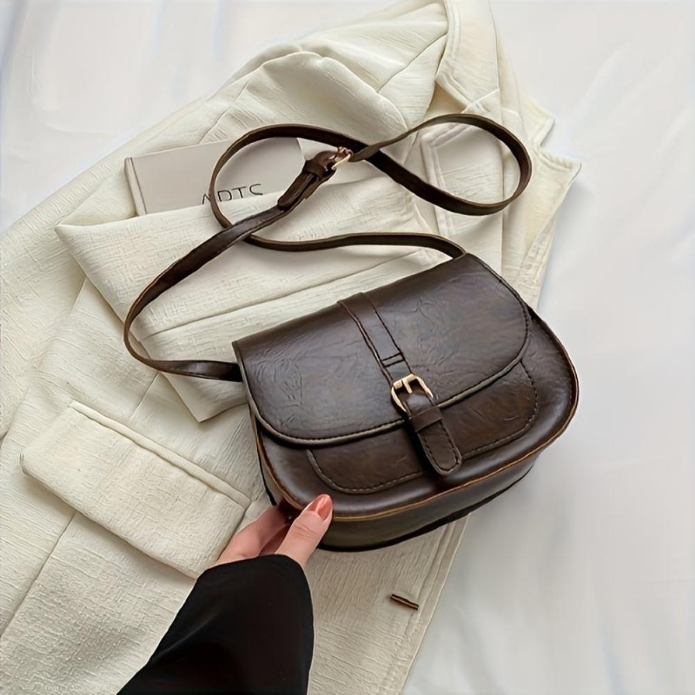 Evelyn™ | Classic Saddle Crossbody Bag