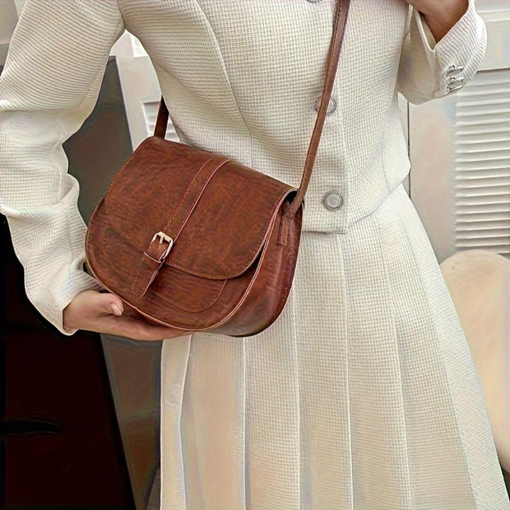 Evelyn™ | Classic Saddle Crossbody Bag