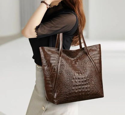 Aubrey™ | Bold Reptile-Patterned Leather Handbag (Buy 1 Get 1 Free)